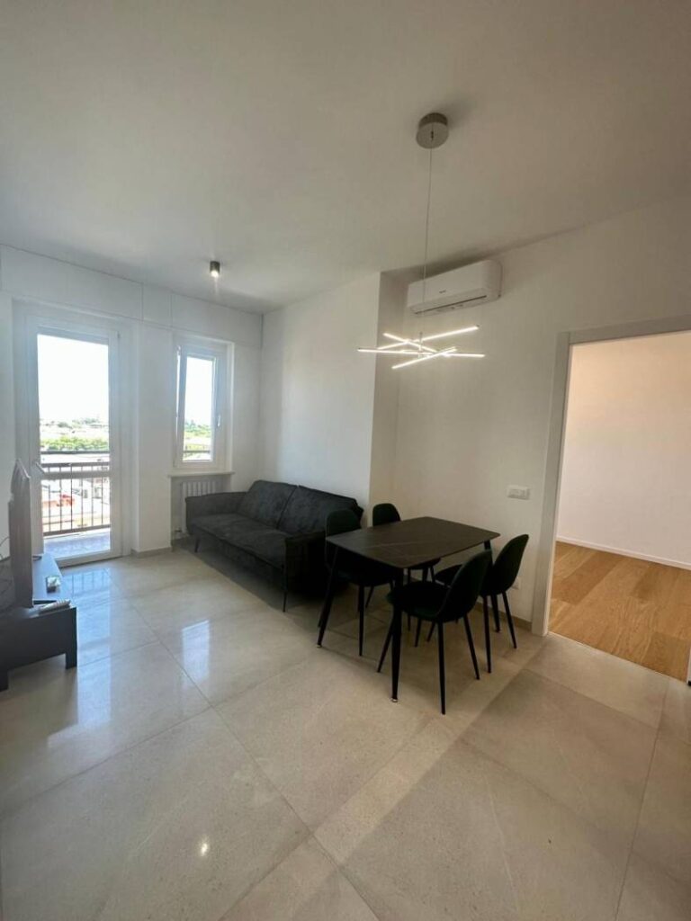 Bilocale in Via Cesare Beccaria 5, Limbiate (MB)